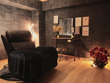 メンズヘッドスパ　HOMME