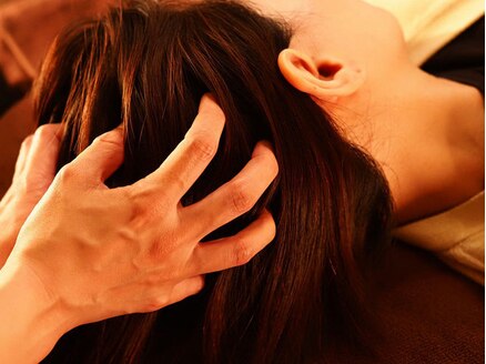 ドライヘッドスパ・足圧専門店　ちいさな隠れ家サロン　はなころん